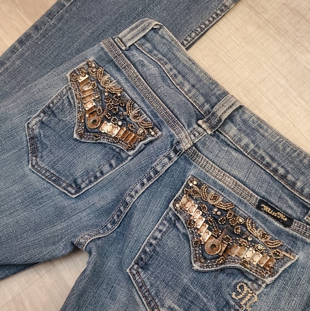 Miss Me Bootcut Jeans size 25 inseam 31